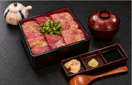 本まぐろ濃厚胡麻ダレ漬け重